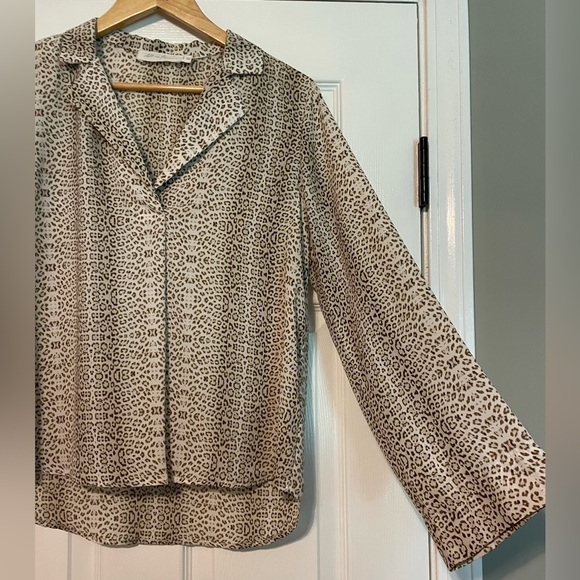 Nordstrom Blouse - Picture 2 of 5